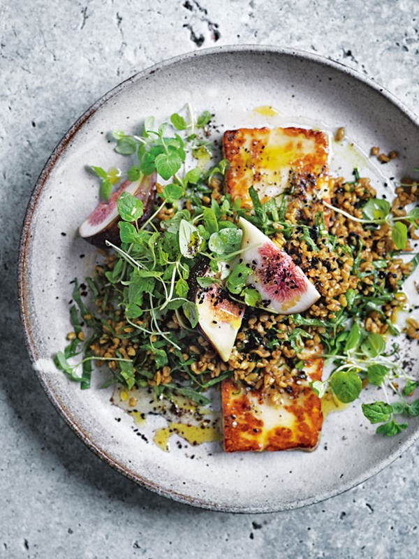 Spiced freekeh, fig and haloumi salad