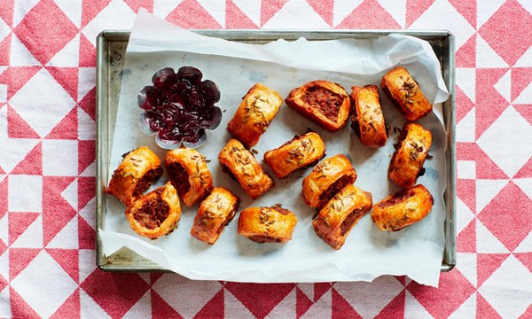 Spiced Indian sausage rolls