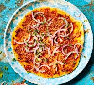  Spiced lamb flatbreads 