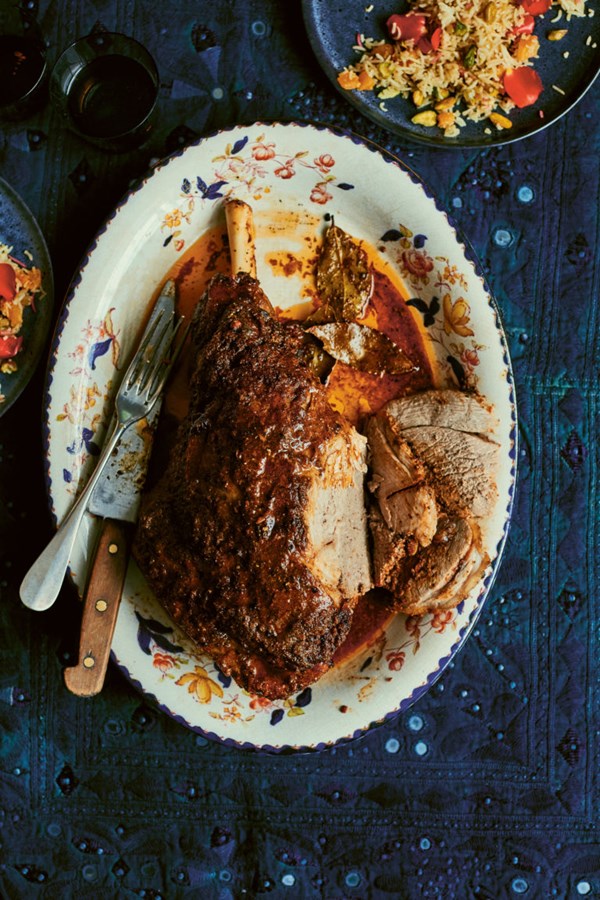 Spiced leg of lamb (Sikandari raan)