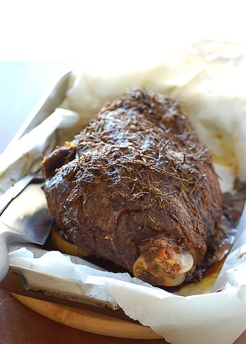 Spiced leg of lamb with tarator