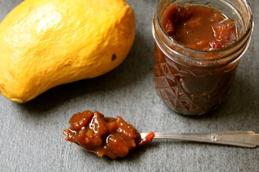 Spiced mango chutney
