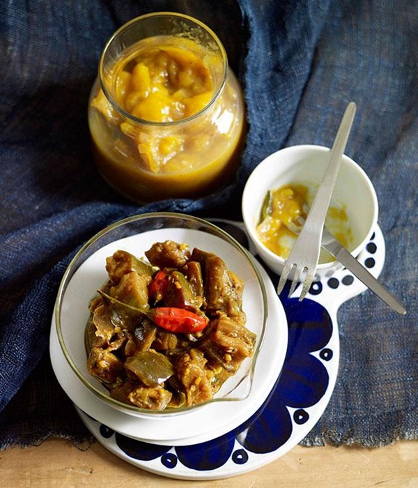 Spiced mango chutney