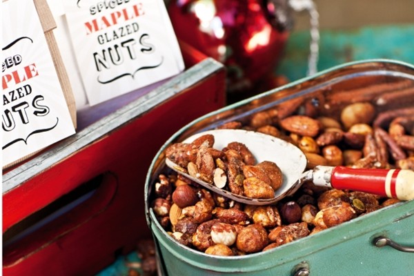 Spiced maple-glazed nuts