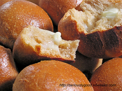 Spiced maple wholewheat rolls