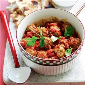 Spiced meatball curry
