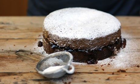 Spiced olive oil cake 