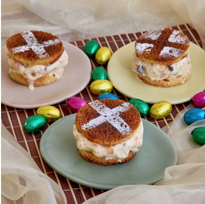 Spiced orange ice cream sandwich