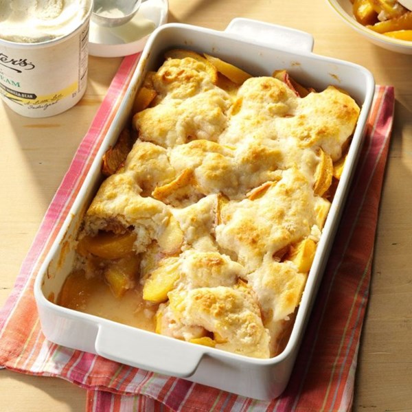 Spiced peach cobbler