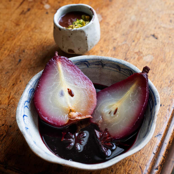 Spiced pears with red wine and dark chocolate