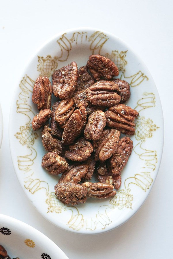 Spiced pecans