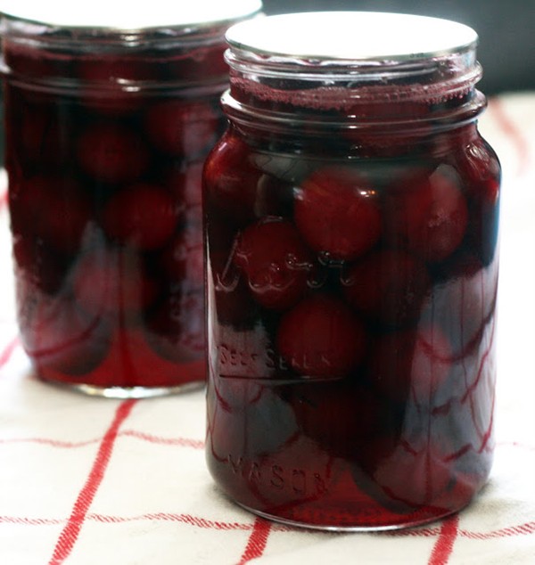 Spiced pickled cherries