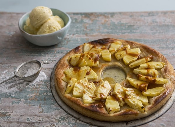 Spiced pineapple puff ring tart