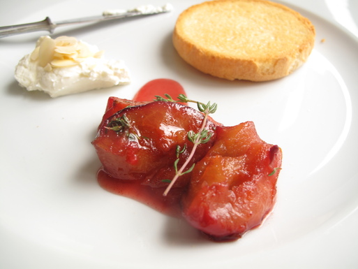 Spiced plum cheese round