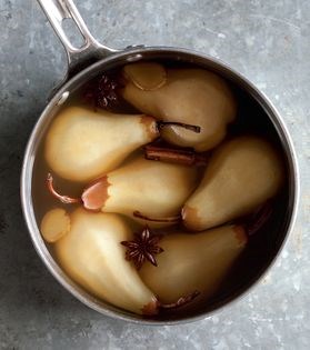 Spiced poached pears