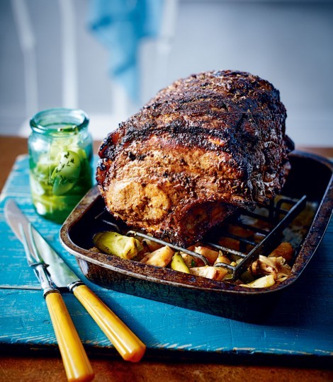 Spiced pork shoulder with celeriac, leeks and quick-pickled apple