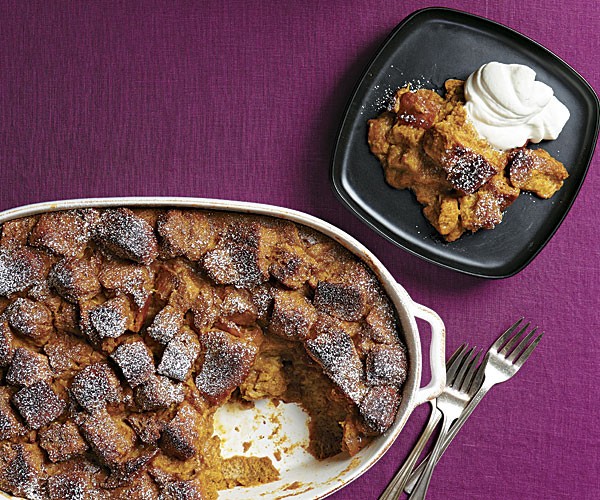 Spiced pumpkin bread pudding