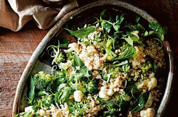 Spiced rice salad with fried cauliflower and broccoli