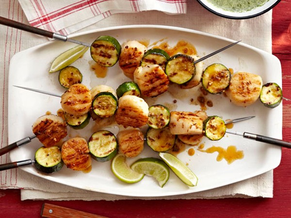 Spiced scallop-zucchini kebabs