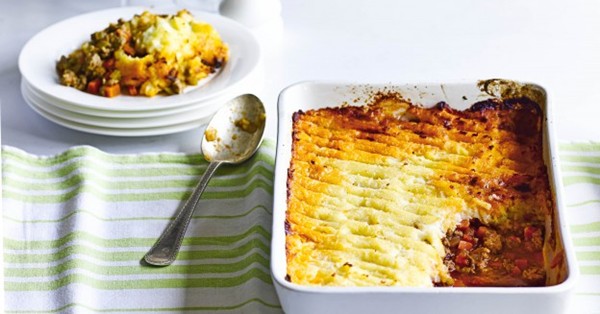 Spiced shepherd's pie with parsnip mash