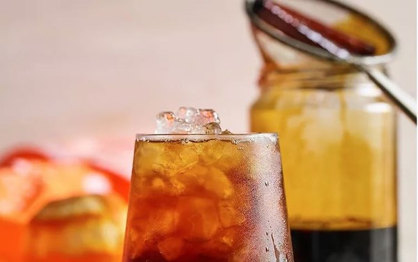 Spiced silan bourbon cocktail