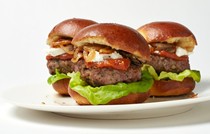 Spiced sliders with date ketchup