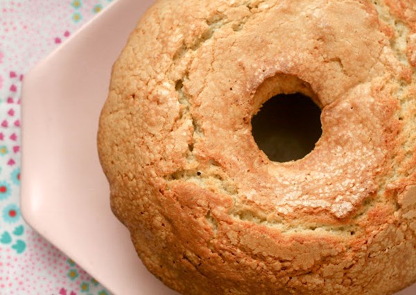 Spiced sour cream cake