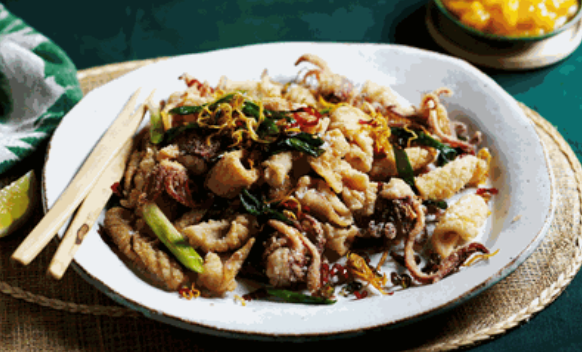 Spiced squid with sweet and sour mango sauce