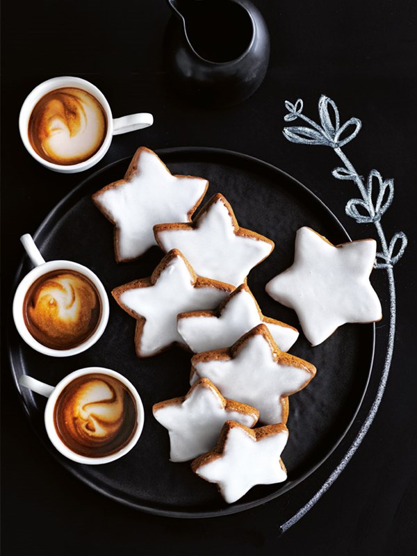 Spiced star cookies