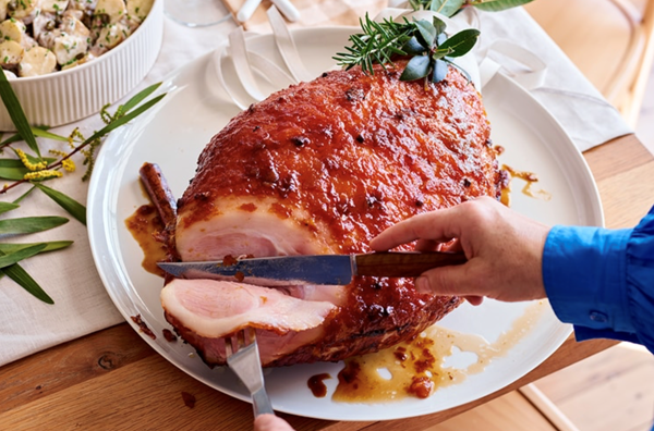 Spiced sticky peach-glazed ham