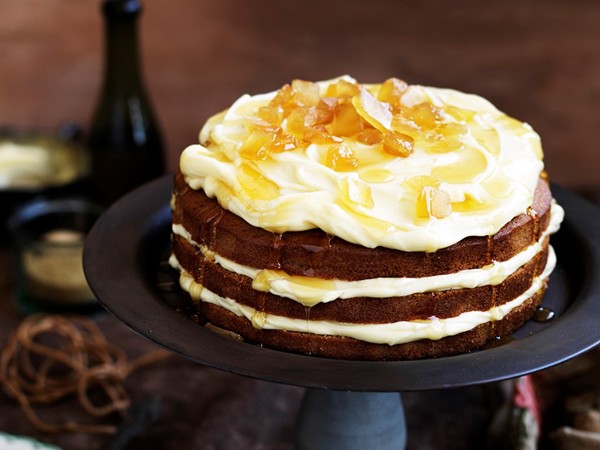 Spiced tea cake with honey frosting