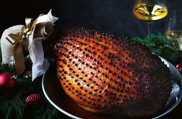 Spiced toffee apple glazed ham