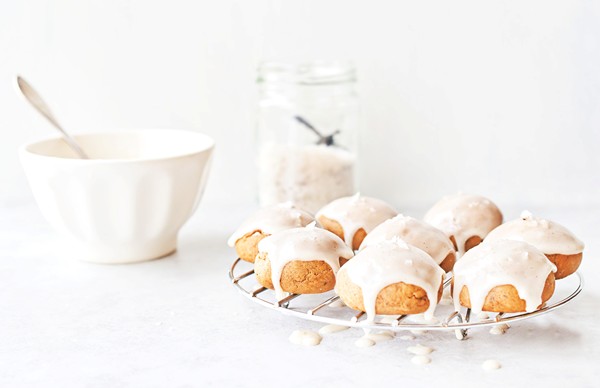 Spiced vanilla and honey Christmas cookies