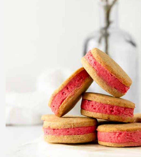 Spiced vanilla cranberry sandwich cookies