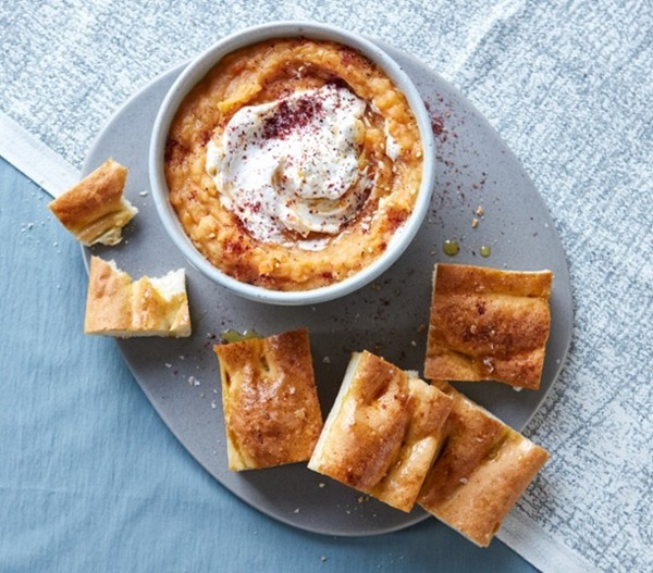 Spiced yam and labneh