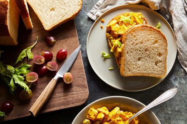 Spicier curry chicken salad 