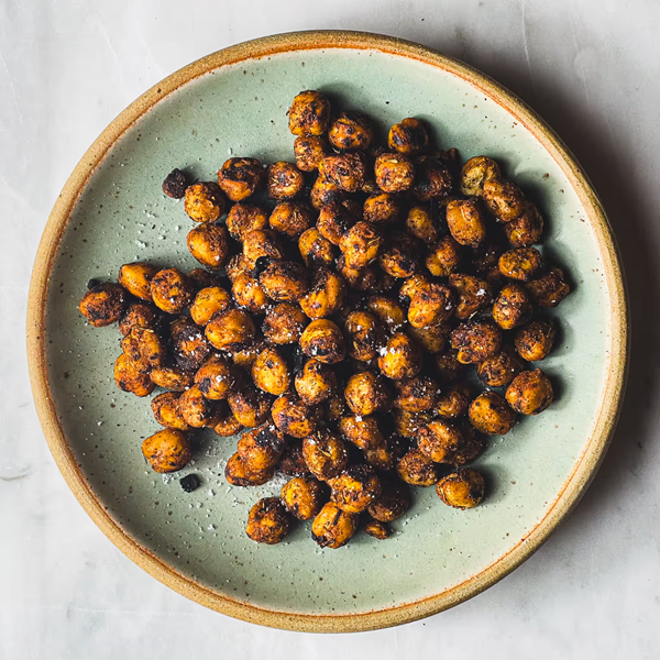 Spicy aquafaba roast chickpeas