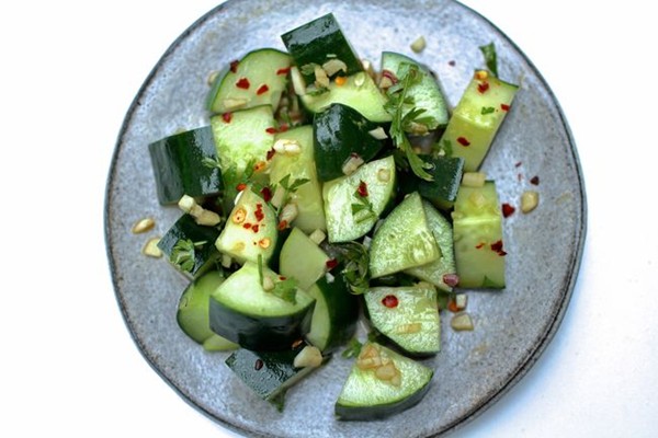 Spicy Asian cucumbers