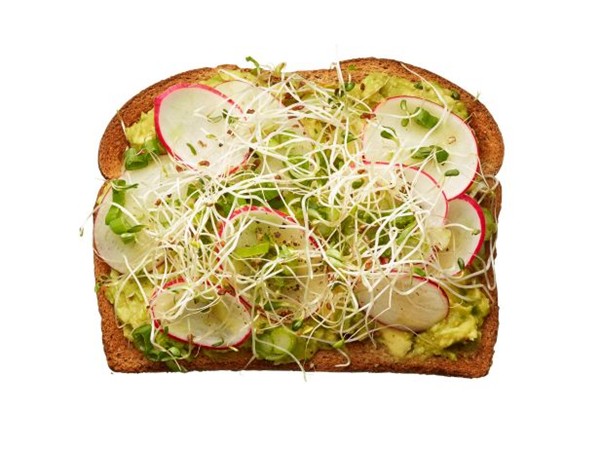 Spicy avocado toast