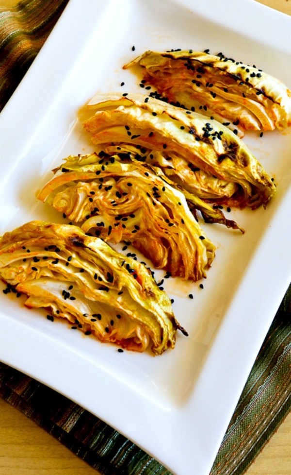 Spicy baked cabbage