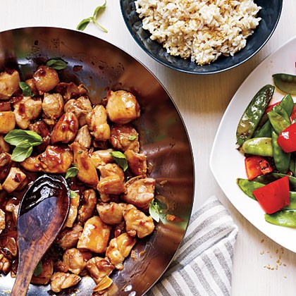 Spicy basil chicken