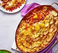 Spicy beef & black bean pie