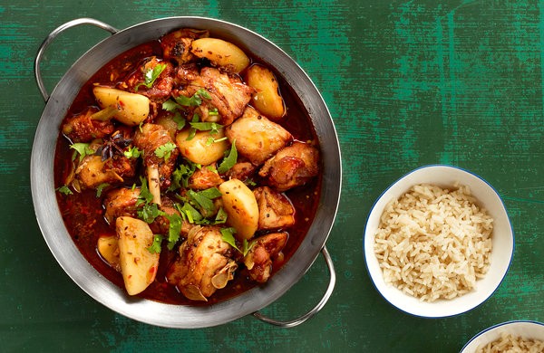 Spicy big tray chicken