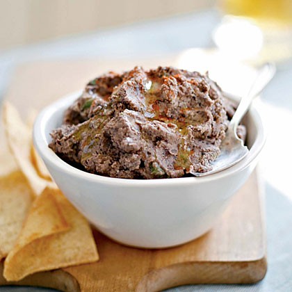 Spicy black bean hummus