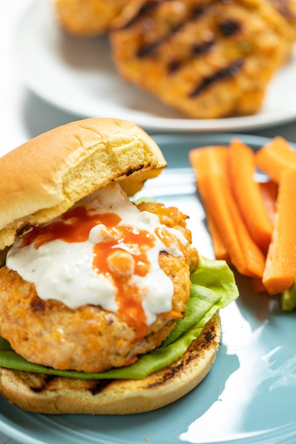 Spicy Buffalo chicken burgers