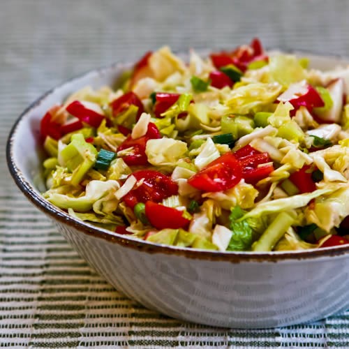 Spicy cabbage salad with tomatoes, radishes, and celery (Puerto Rican cabbage salad)