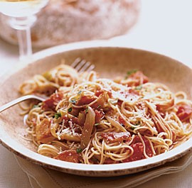 Spicy capellini with peperoncini & bacon