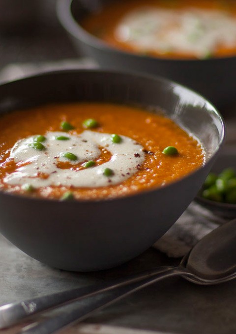 Spicy carrot, red lentil and coconut soup