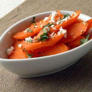 Spicy carrot salad
