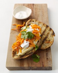 Spicy carrot sandwiches